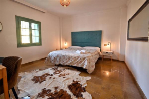 Villa Arte de Aguilas Guest House
